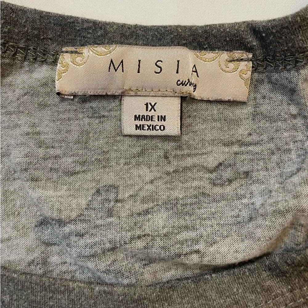Misia Curvy size 1X tiger camo shirt - Picture 4 of 10